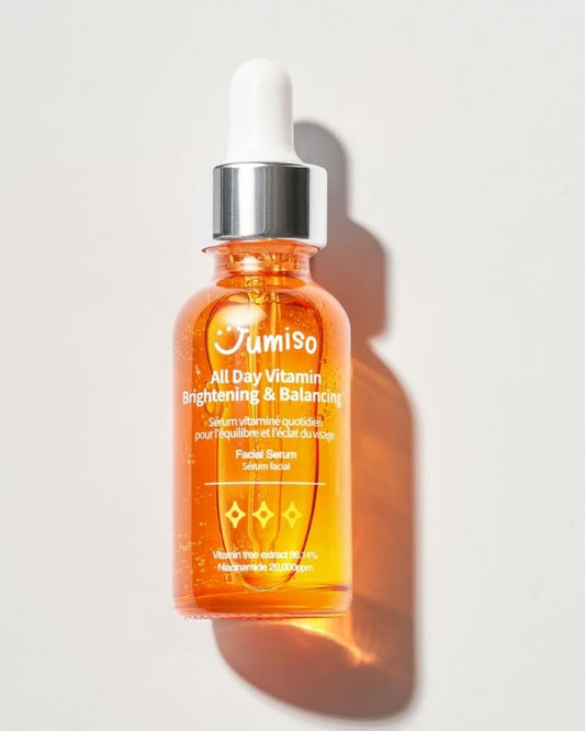 Jumiso All Day Vitamin Brightening & Balancing Facial Serum 30 ml pro rozjasnění a vyvážení pleti s vitamíny.